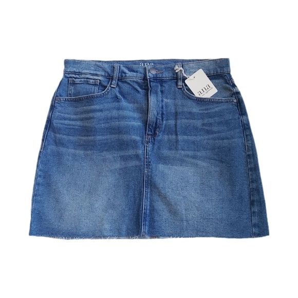 A.n.a  Womans Denim Mini Skirt Size 8 - Picture 1 of 9